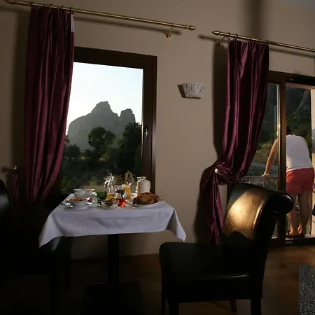 Epavlis Meteora Kalambaka